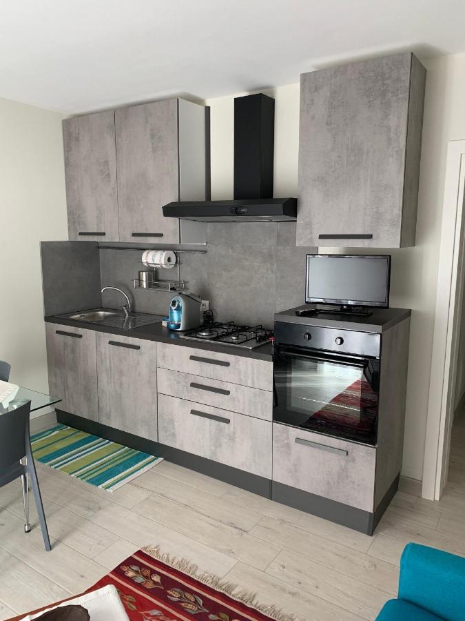 8 Di Cuori Bed & Breakfast Rimini Bagian luar foto